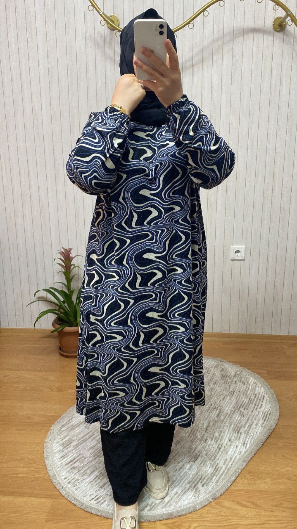 Ebru Battal Tunik