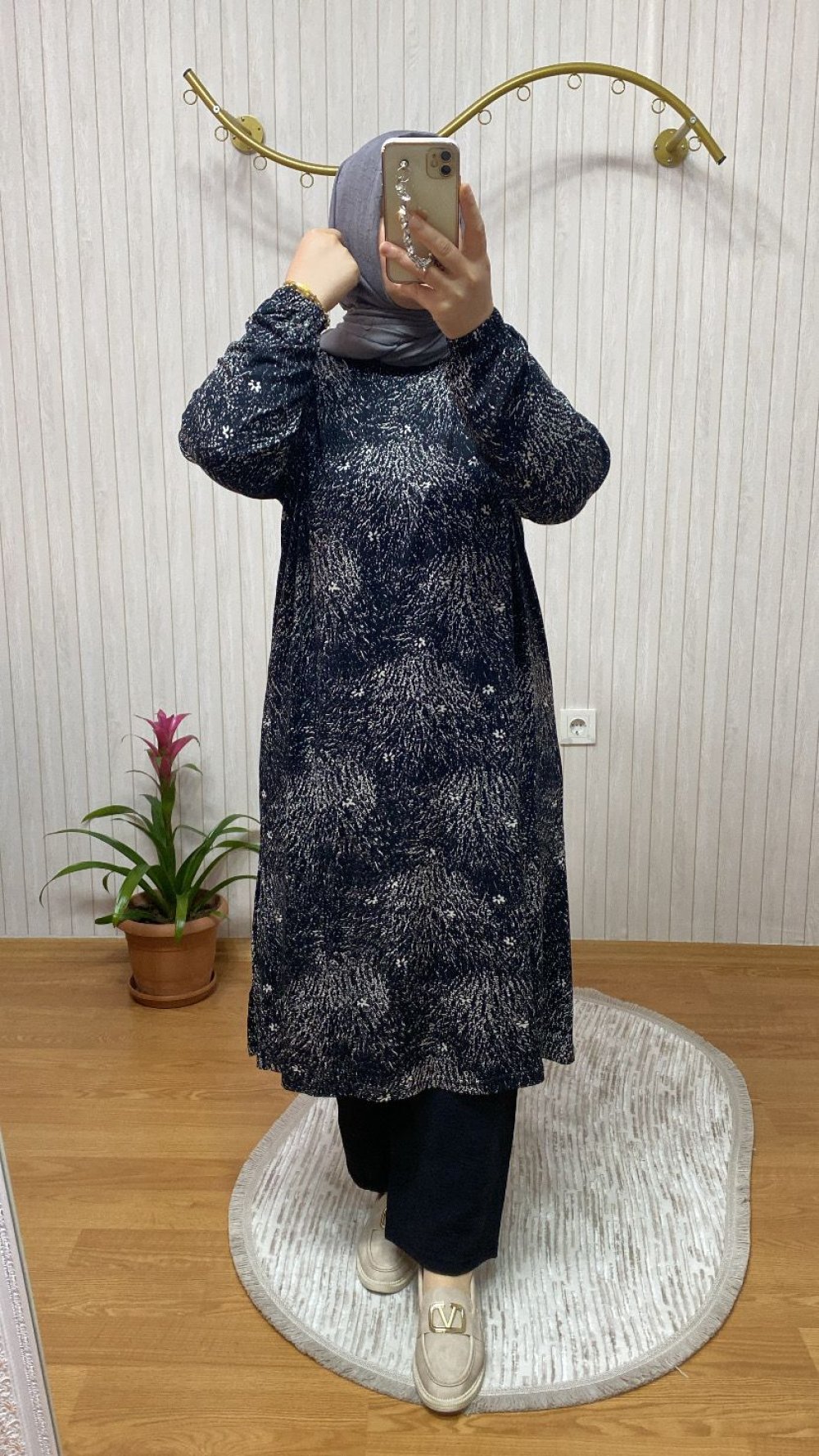 Model - Saygılı Turlu Viskon