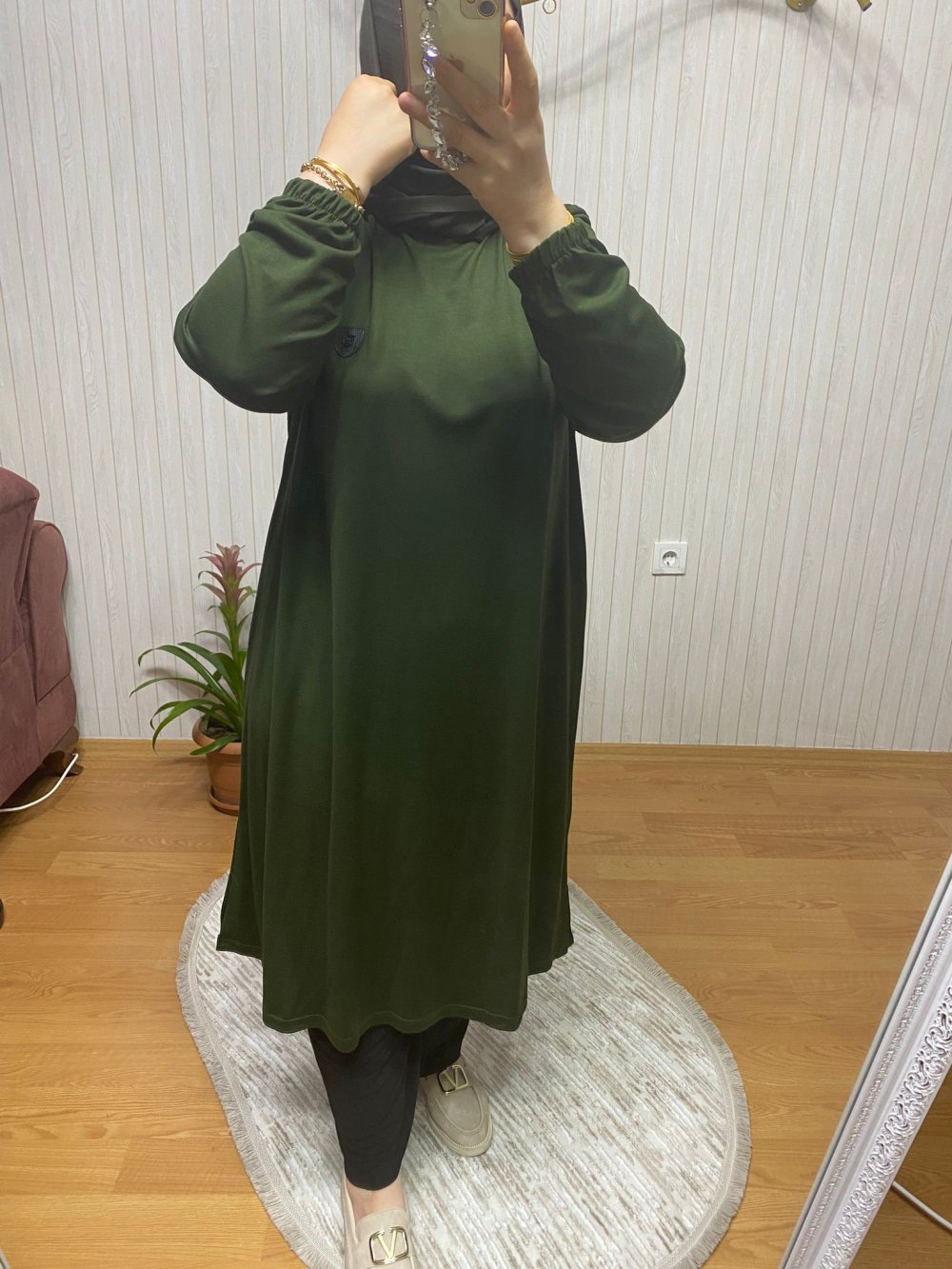 ARMALI DÜZ TUNİK SAYGILI BATTAL